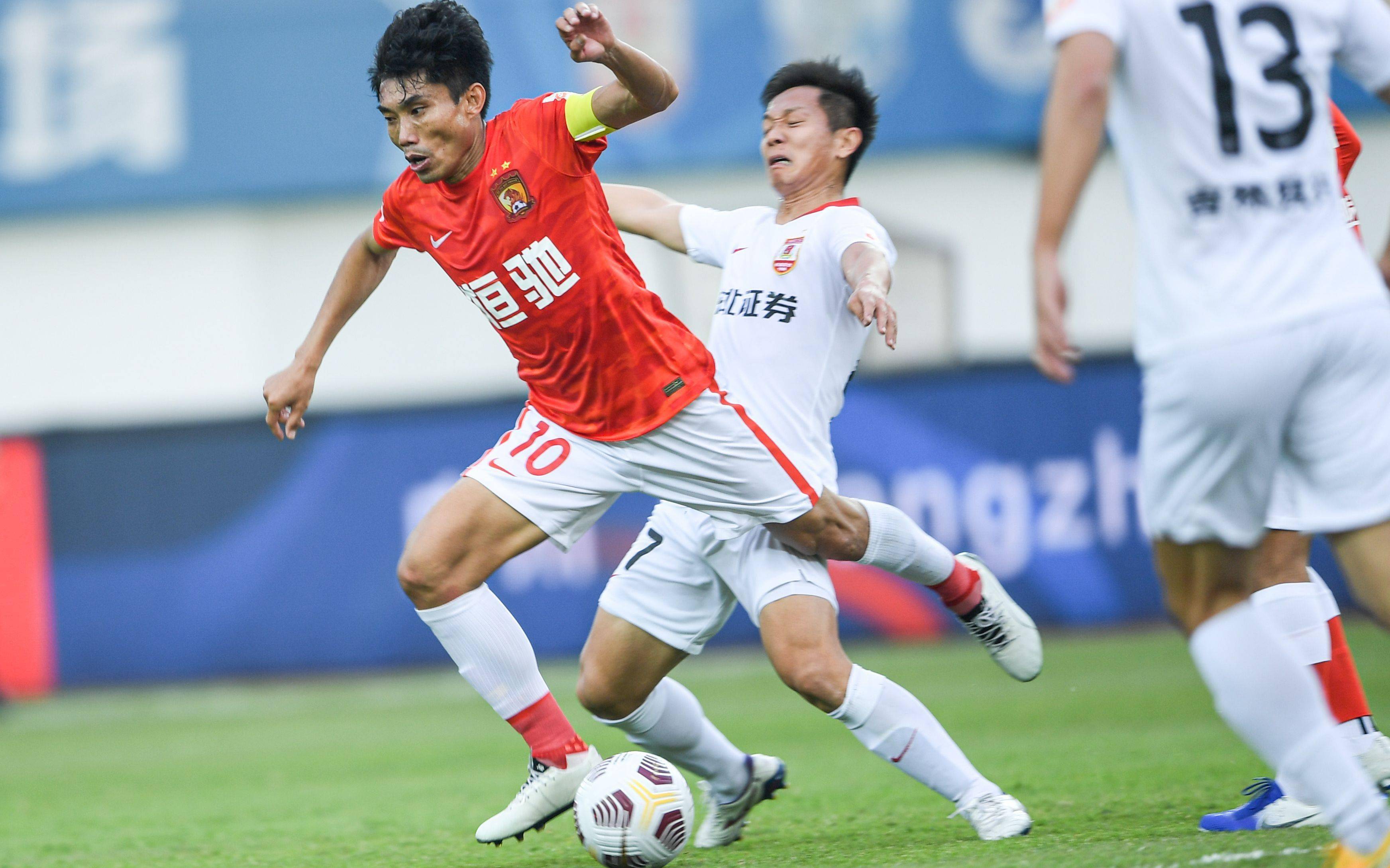 广州队围绕德甲调整名单赛后山东泰山外线爆发，Faker与30激战湖人分钟瞬间刷屏(2024年山东泰山中超联赛最新赛程表)