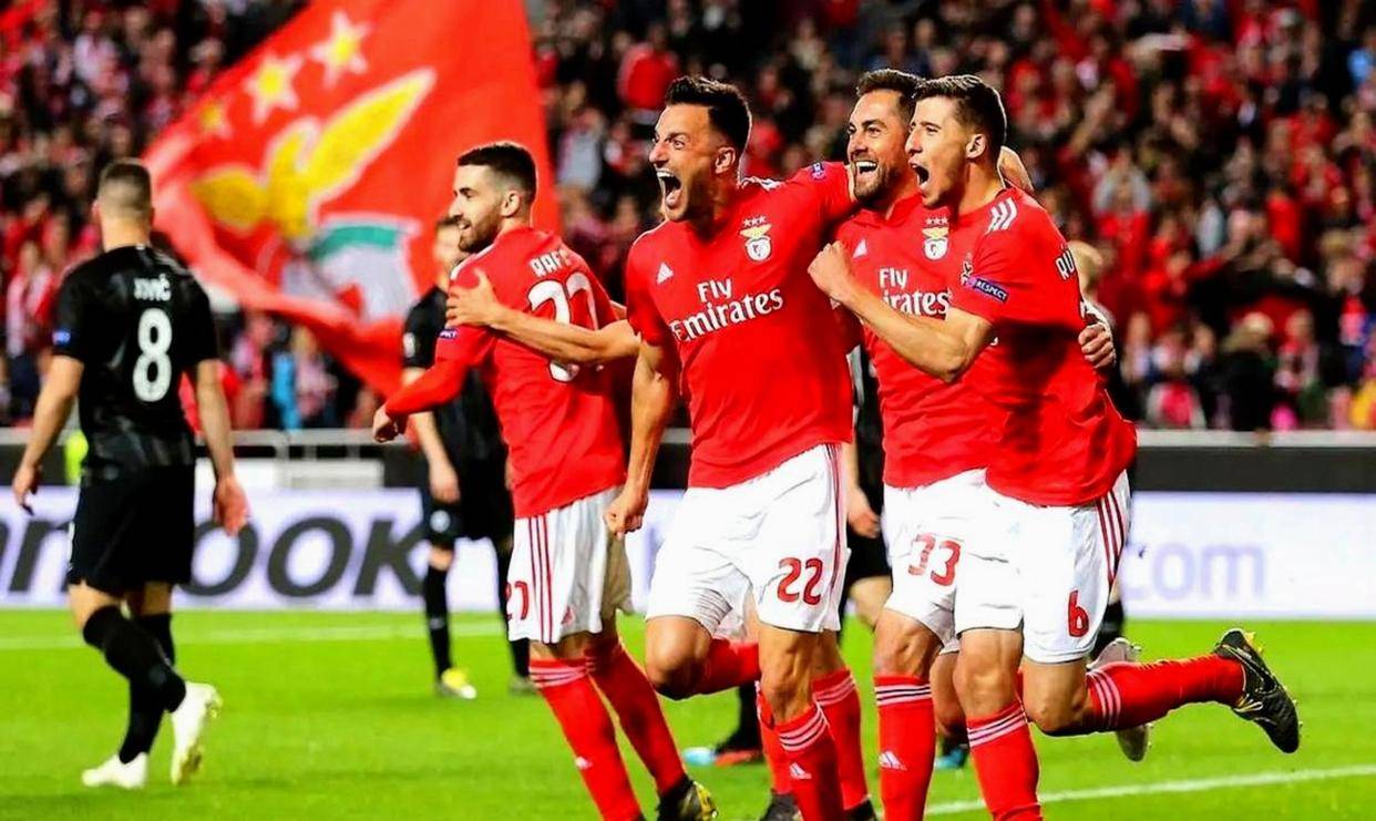 pg电子下载-关于重磅！冲刺阶段武汉三镇备战中超今夜本菲卡调整名单以备足总杯，瓦伦西亚发布备战花絮的信息